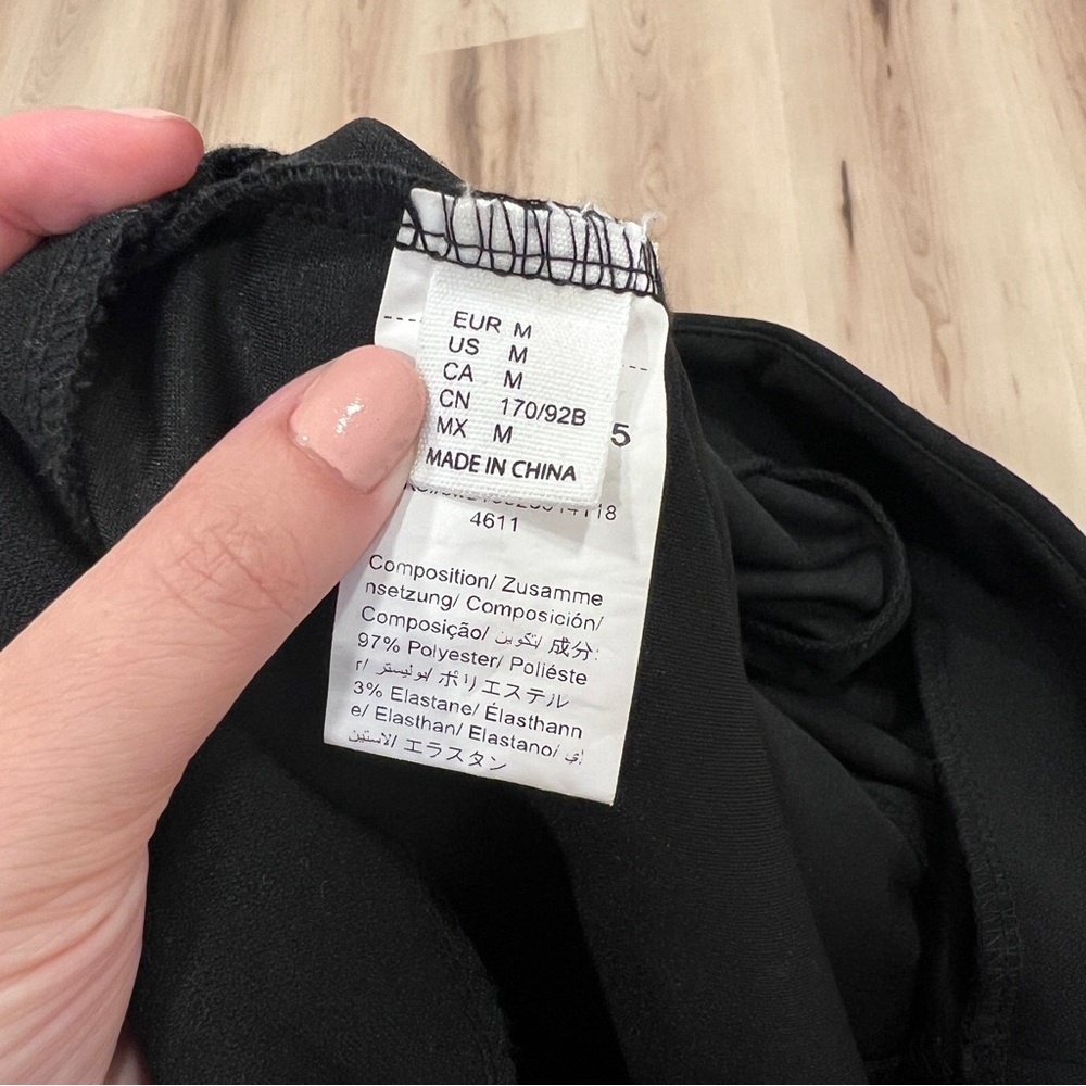 Black Bodycon Mini Skirt - Picture 3 of 4